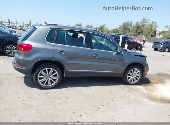 WVGAV7AX0GW611711 2016 VOLKSWAGEN TIGUAN Gray Widok wnętrza z tyłu