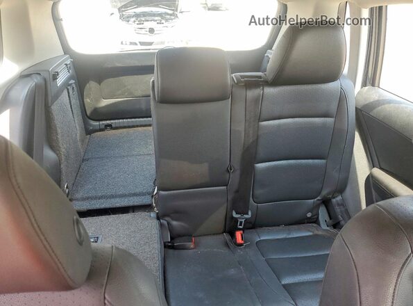 WVGAV7AX0HK001591 2017 VOLKSWAGEN TIGUAN Black Rear interior view