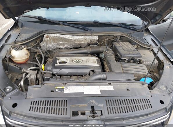 WVGAV7AX0HK029360 2017 VOLKSWAGEN TIGUAN Серый Вид сзади