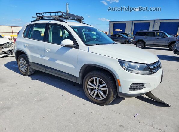 WVGAV7AX0HK038480 2017 VOLKSWAGEN TIGUAN White 