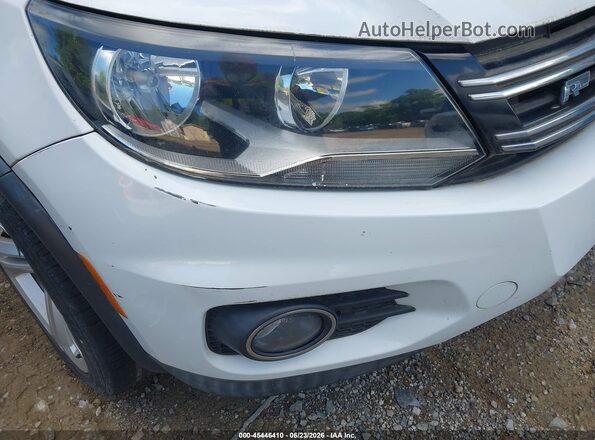 WVGAV7AX1GW557187 2016 VOLKSWAGEN TIGUAN White Front view