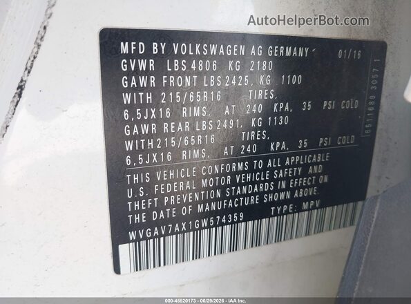 WVGAV7AX1GW574359 2016 VOLKSWAGEN TIGUAN White Vista del compartimento del motor