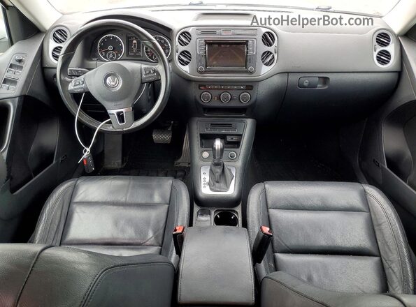WVGAV7AX1GW610972 2016 VOLKSWAGEN TIGUAN White 