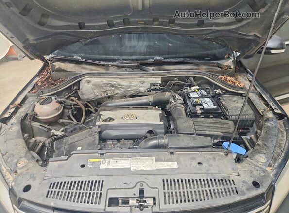 WVGAV7AX2GW067339 2016 VOLKSWAGEN TIGUAN Black Engine compartment view