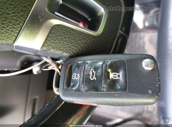 WVGAV7AX2GW569042 2016 VOLKSWAGEN TIGUAN Black Dashboard view