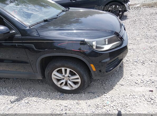 WVGAV7AX2GW569042 2016 VOLKSWAGEN TIGUAN Black Rear interior view