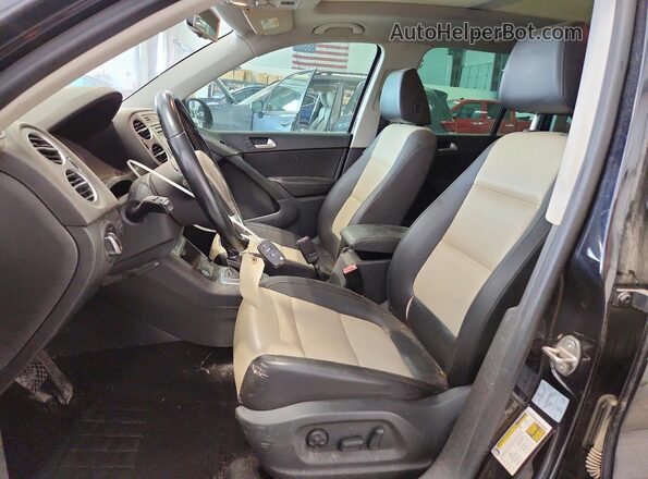 WVGAV7AX2GW578081 2016 VOLKSWAGEN TIGUAN Black Սալոնի դիմացի տեսք