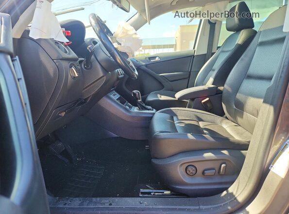 WVGAV7AX4GW512275 2016 VOLKSWAGEN TIGUAN Gray წინა სალონის ხედი