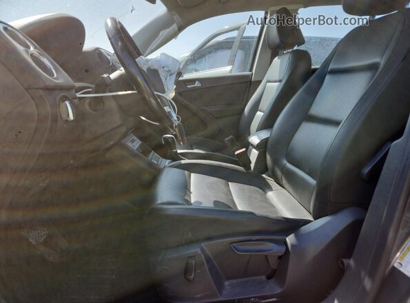WVGAV7AX4GW516293 2016 VOLKSWAGEN TIGUAN Gray Вид салону спереду