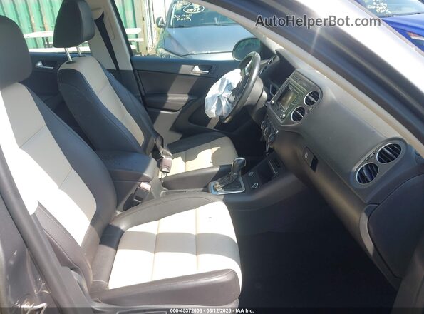 WVGAV7AX4GW586456 2016 VOLKSWAGEN TIGUAN Серый 