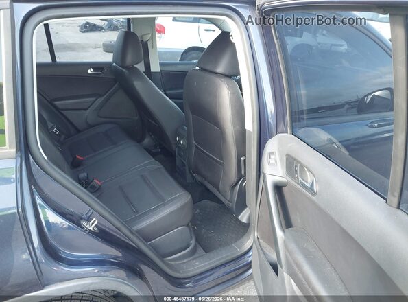 WVGAV7AX4GW599157 2016 VOLKSWAGEN TIGUAN Blue Vista de la etiqueta del VIN