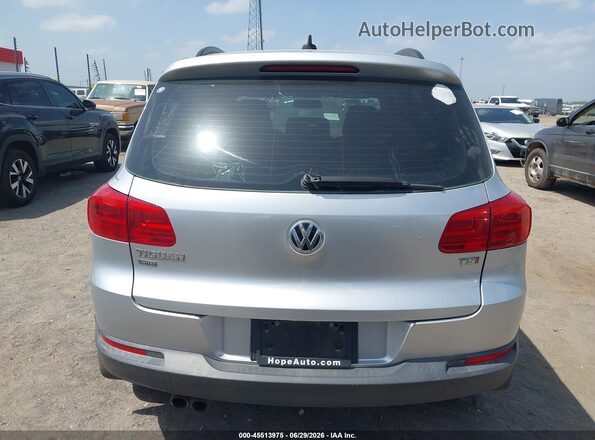 WVGAV7AX4JK001860 2018 VOLKSWAGEN TIGUAN Серебряный 