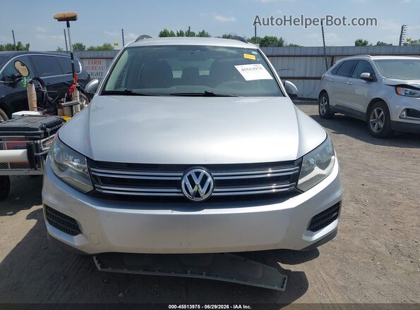 WVGAV7AX4JK001860 2018 VOLKSWAGEN TIGUAN Серебряный Вид щитка приборов