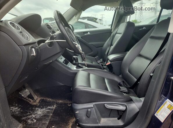 WVGAV7AX5GW514505 2016 VOLKSWAGEN TIGUAN Blue წინა სალონის ხედი