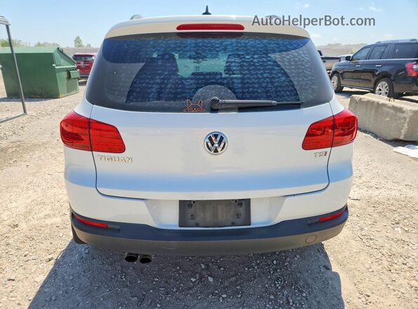 WVGAV7AX5HK026552 2017 VOLKSWAGEN TIGUAN Белый 