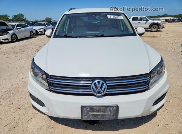 WVGAV7AX5HK026552 2017 VOLKSWAGEN TIGUAN Белый 