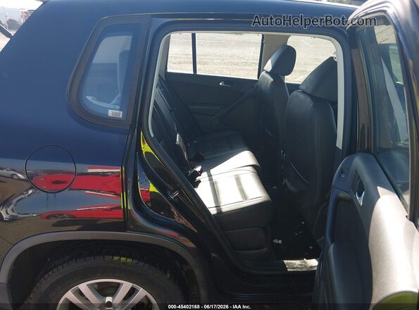 WVGAV7AX6GW531099 2016 VOLKSWAGEN TIGUAN Black Вид наклейки з VIN-кодом