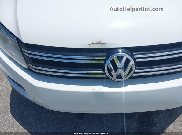 WVGAV7AX8HK050604 2017 VOLKSWAGEN TIGUAN White 