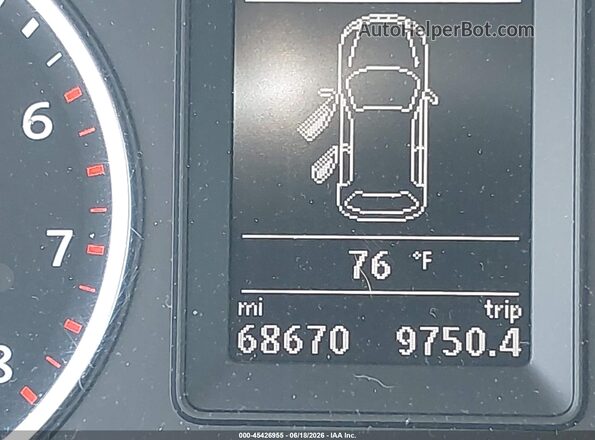 WVGAV7AX9HK041815 2017 VOLKSWAGEN TIGUAN White 