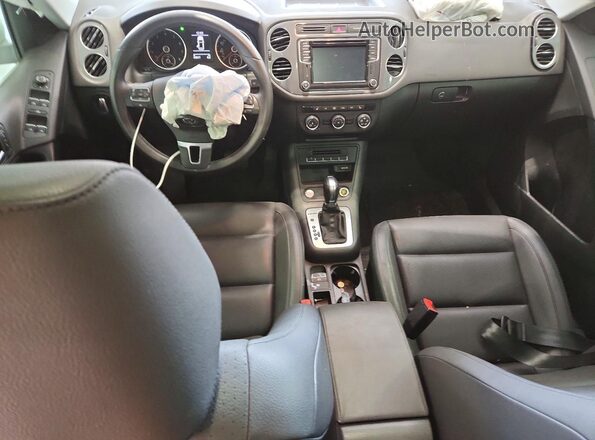 WVGBV7AX2GW574875 2016 VOLKSWAGEN TIGUAN White 