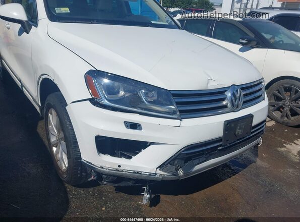 WVGEF9BP3GD012693 2016 VOLKSWAGEN TOUAREG White Вид спереду