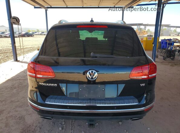 WVGEF9BP4GD009916 2016 VOLKSWAGEN TOUAREG Black Rear view