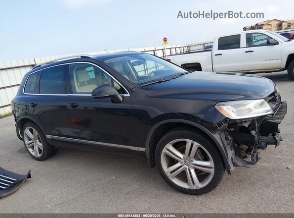 WVGEF9BP5GD011576 2016 VOLKSWAGEN TOUAREG Black Панорамний вид салону 360°