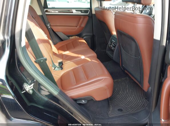 WVGEF9BP6GD011585 2016 VOLKSWAGEN TOUAREG Синий 