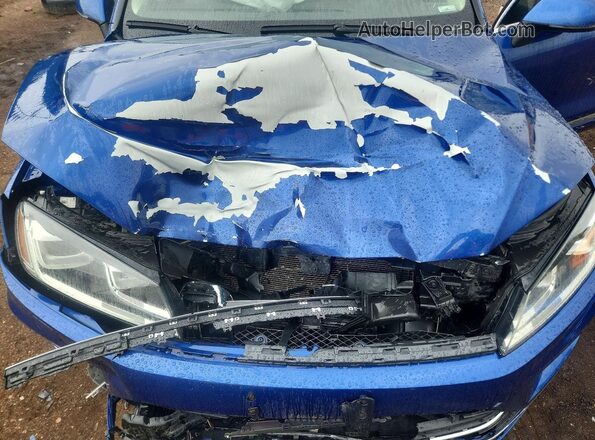 WVGEF9BP7GD010882 2016 VOLKSWAGEN TOUAREG Синий Вид задней части салона
