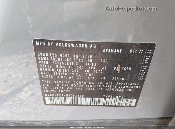 WVGGNPE2XNP052250 2022 VOLKSWAGEN ID.4 Light Blue Vista del compartimento del motor