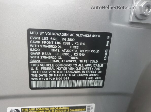 WVGRF7BP2HD001093 2017 VOLKSWAGEN TOUAREG Silver Vista del compartimento del motor
