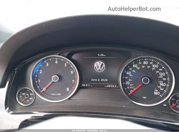 WVGRF7BP2HD006276 2017 VOLKSWAGEN TOUAREG White Հետևի նստատեղերի տեսք