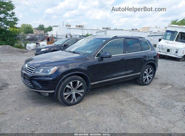 WVGRF7BPXHD000869 2017 VOLKSWAGEN TOUAREG Черный Вид спереди