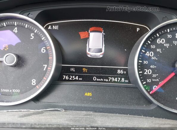 WVGRF7BPXHD000869 2017 VOLKSWAGEN TOUAREG Черный 