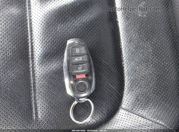 WVGRF7BPXHD000869 2017 VOLKSWAGEN TOUAREG Черный Вид панели приборов