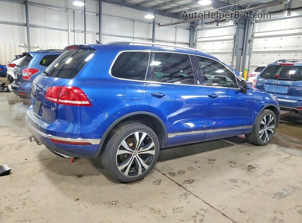 WVGRF7BPXHD003982 2017 VOLKSWAGEN TOUAREG Blue Trasero derecho