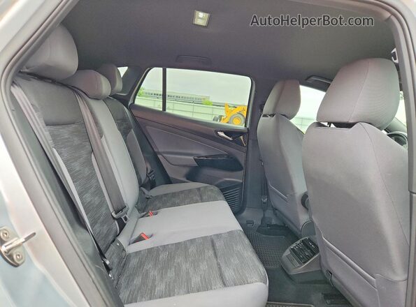 WVGRMPE22NP049855 2022 VOLKSWAGEN ID.4 Silver 
