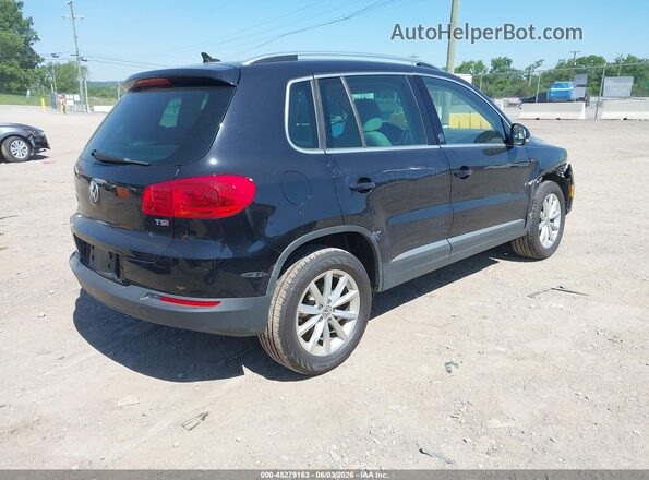WVGRV7AX2HK019271 2017 VOLKSWAGEN TIGUAN Black 