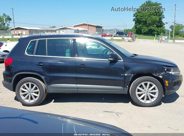 WVGRV7AX2HK019271 2017 VOLKSWAGEN TIGUAN Black 