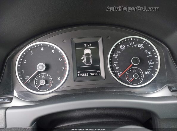 WVGRV7AX4HK003203 2017 VOLKSWAGEN TIGUAN Черный Вид задних сидений