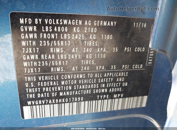WVGRV7AX9HK017890 2017 VOLKSWAGEN TIGUAN Blue ძრავის განყოფილების ხედი