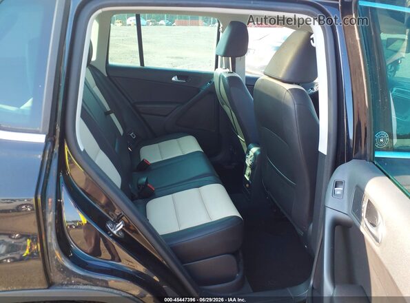 WVGSV7AX0HK003846 2017 VOLKSWAGEN TIGUAN Черный Вид наклейки с VIN-кодом
