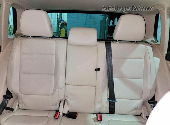 WVGSV7AX2HW500583 2017 VOLKSWAGEN TIGUAN Синий Вид задних сидений