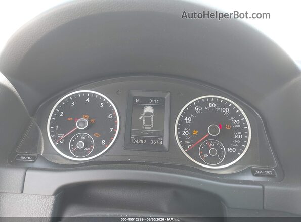 WVGSV7AX2HW502690 2017 VOLKSWAGEN TIGUAN White Вид задніх сидінь