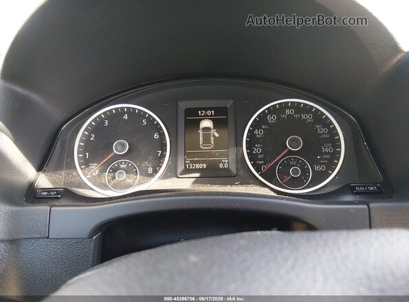 WVGSV7AX6HK003270 2017 VOLKSWAGEN TIGUAN Silver Вид задніх сидінь