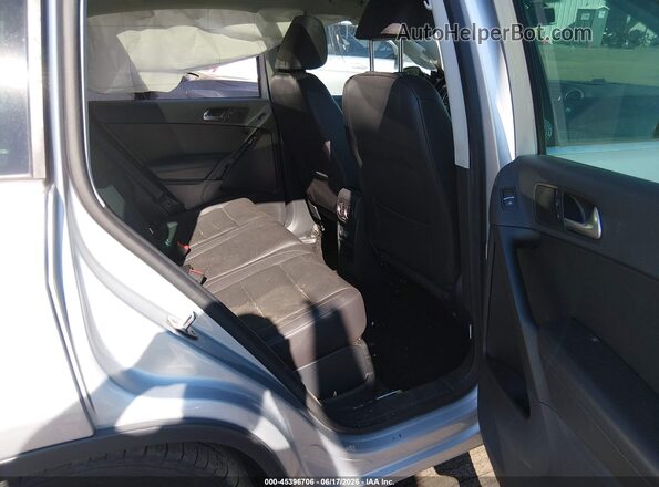 WVGSV7AX6HK003270 2017 VOLKSWAGEN TIGUAN Silver Вид наклейки з VIN-кодом