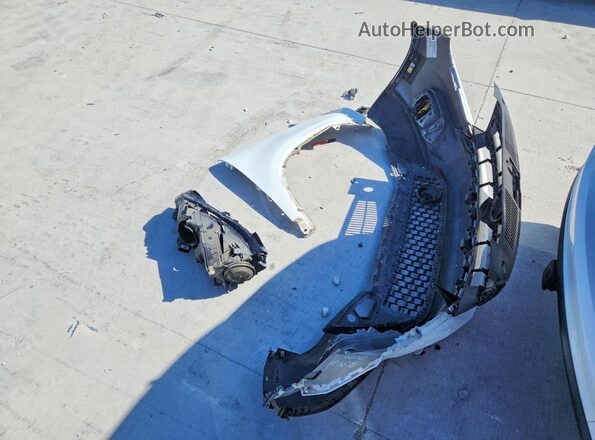 WVGTV7AX1HW505679 2017 VOLKSWAGEN TIGUAN White Engine compartment view