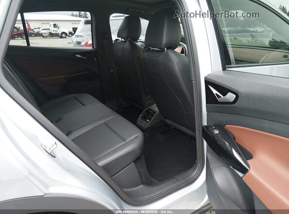 WVGUNPE23MP060188 2021 VOLKSWAGEN ID.4 Silver 