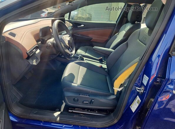 WVGUNPE24MP065867 2021 VOLKSWAGEN ID.4 Blue წინა სალონის ხედი
