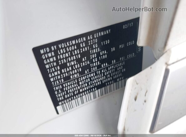 WVGUV7AX0HK031154 2017 VOLKSWAGEN TIGUAN Белый Вид подкапотного пространства
